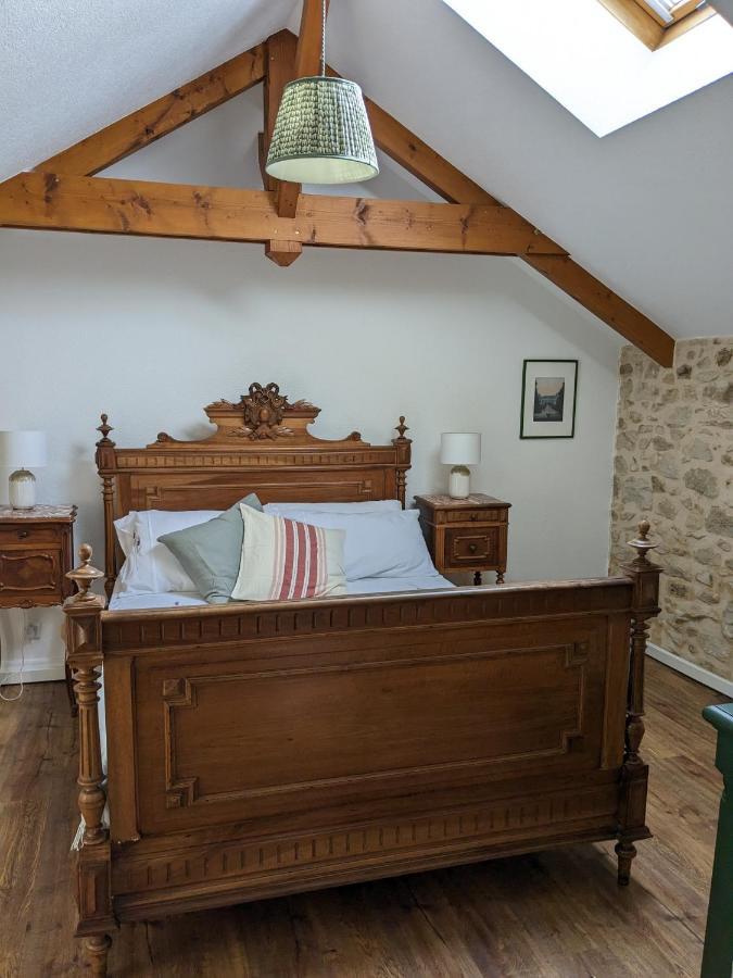 3 Self-Contained Gites With Pool And Games Room Saint-Georges-de-Noisné Exteriör bild